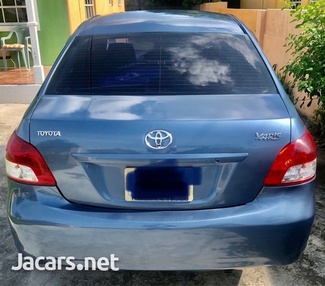 Toyota Yaris 2011 J$ 1,000,000 for sale | JamaiCars.com