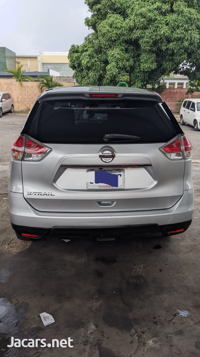 Nissan XTrail 2016 J 3,299,000 for sale
