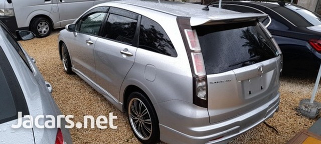 Honda stream 2011