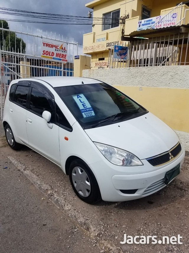 Mitsubishi colt 2012