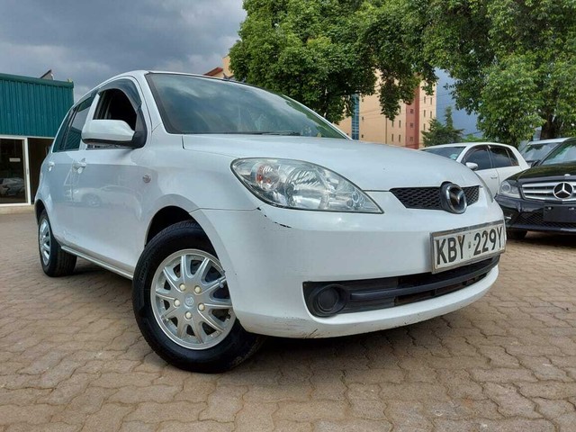 Mazda demio 2006