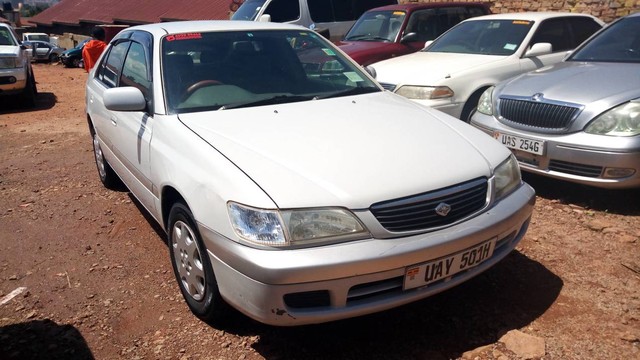 Toyota premio 1999