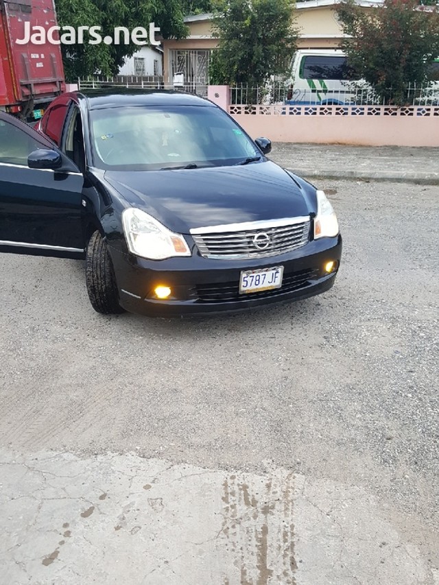 Nissan bluebird 2010