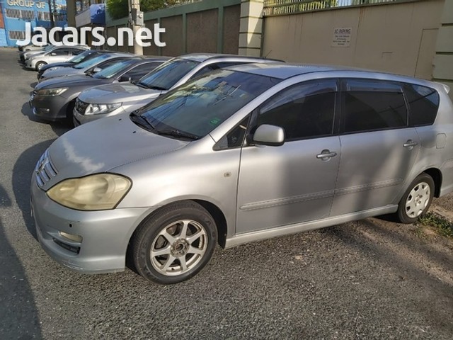 Toyota ipsum 2005