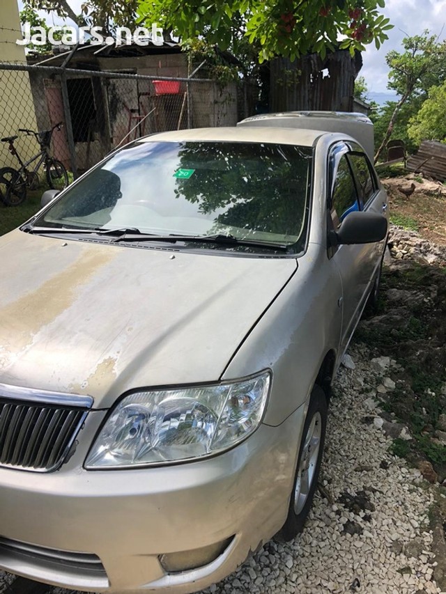 Toyota Corolla XLi 2002 J 700,000 for sale