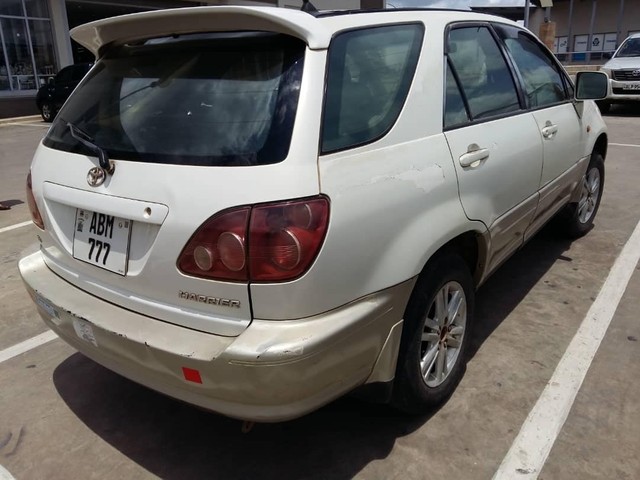 Toyota harrier 1997