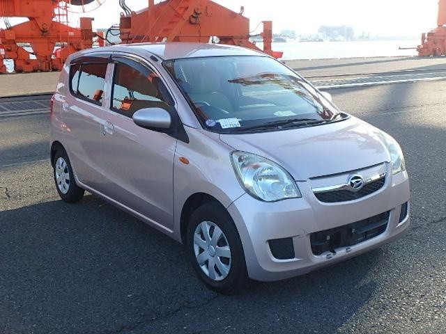 Daihatsu mira 2009 год