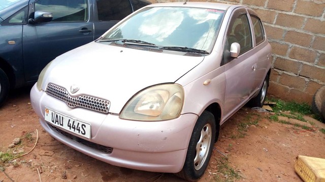 Toyota vitz 1998