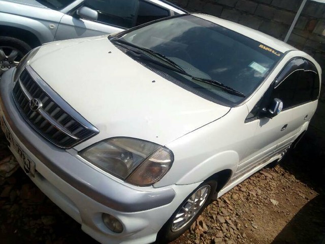 Toyota nadia 1999