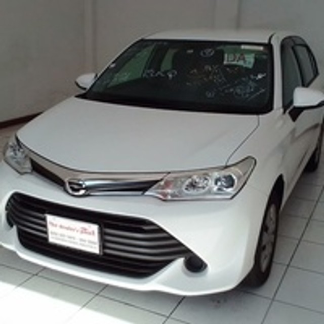 Toyota axio 2019 J 1,680,000 for sale