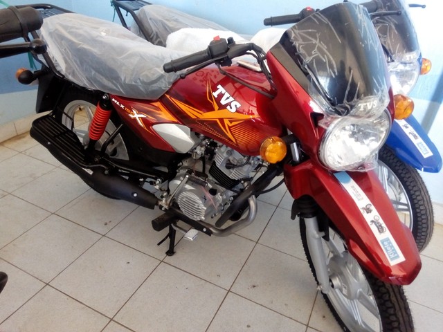 tvs hlx 150 price