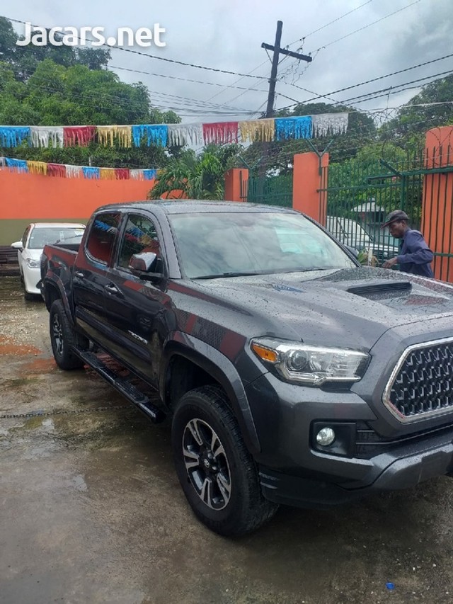 Toyota 2019 J 6,500,000 for sale