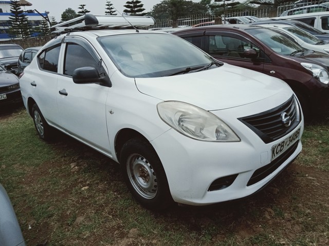 Nissan almera 2008 год