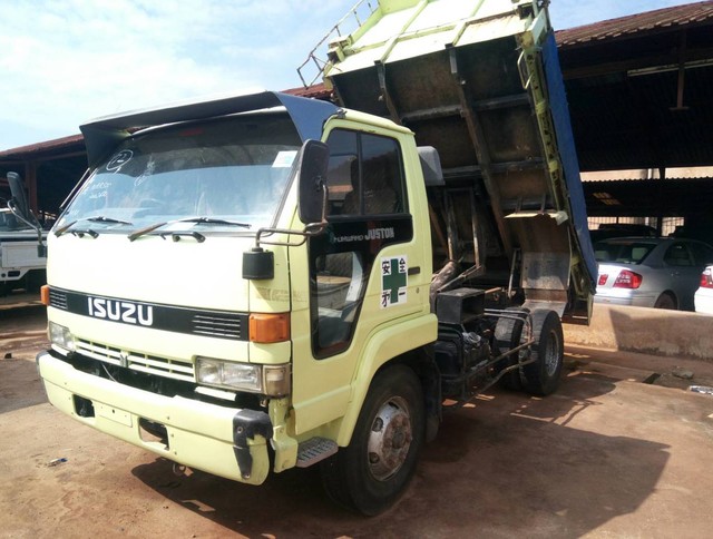 Isuzu forward juston