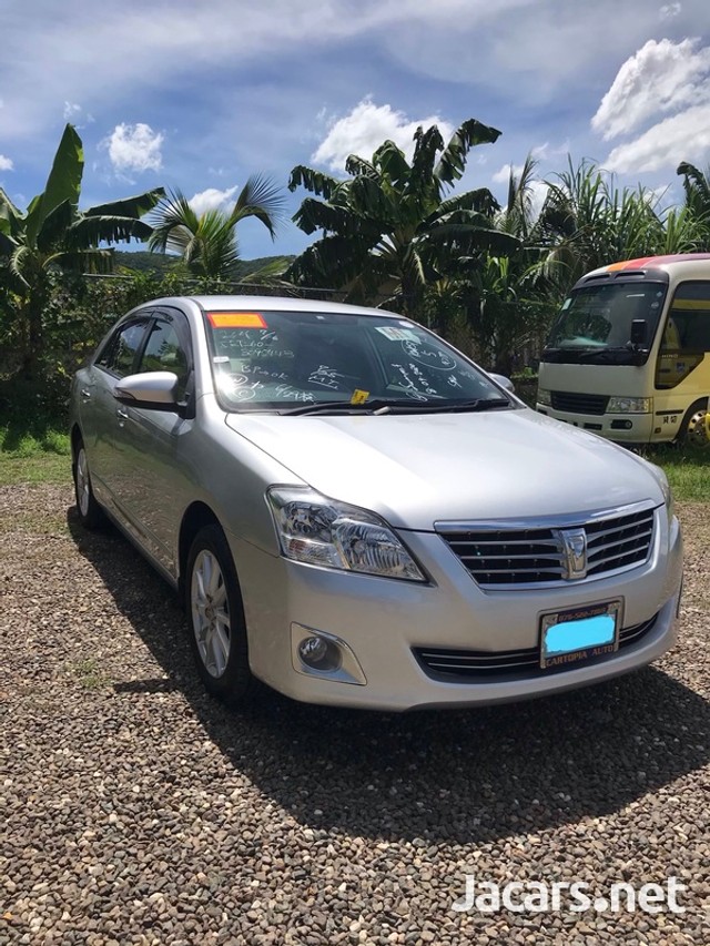 Toyota premio manual