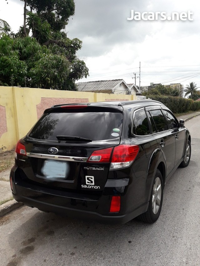 Subaru Outback 2013 J 1,480,000 for sale