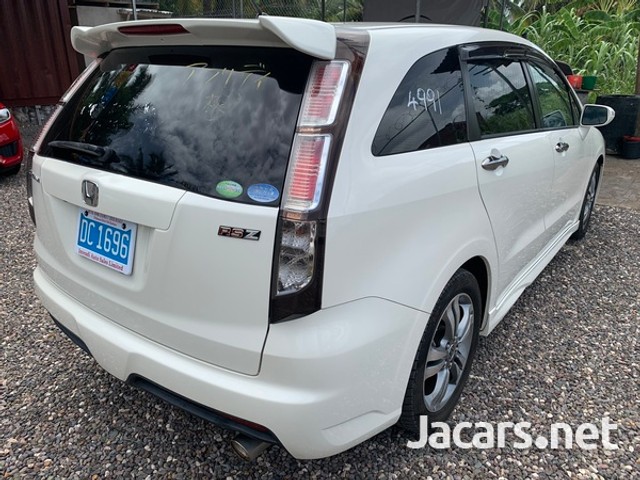 Honda stream 2011