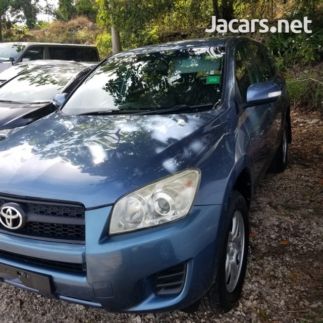 Toyota RAV4 2012 J 1,850,000 for sale