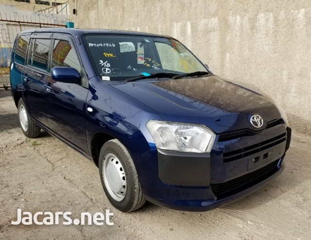 Toyota probox масса