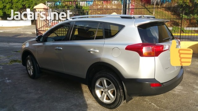 Toyota RAV4 2013 J 2,250,000 for sale