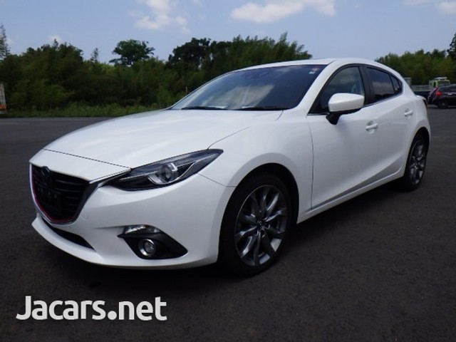 Mazda axela универсал