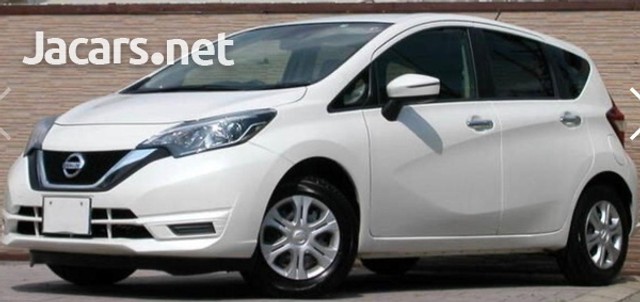 Nissan note 2018 год