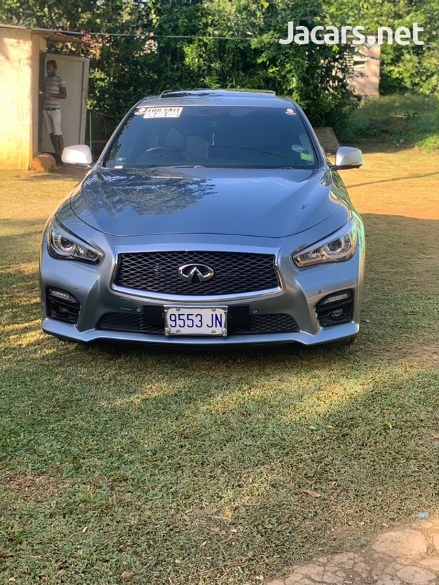Nissan skyline 2014