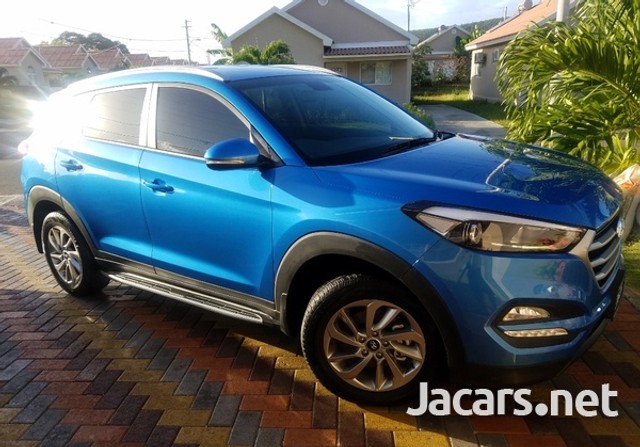Hyundai Tucson 2018 J 3,700,000 for sale
