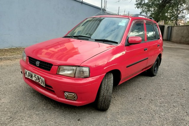 Mazda demio 1999