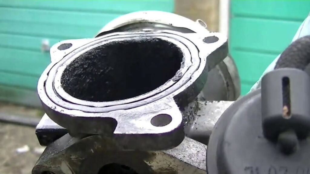 how to remove egr valve