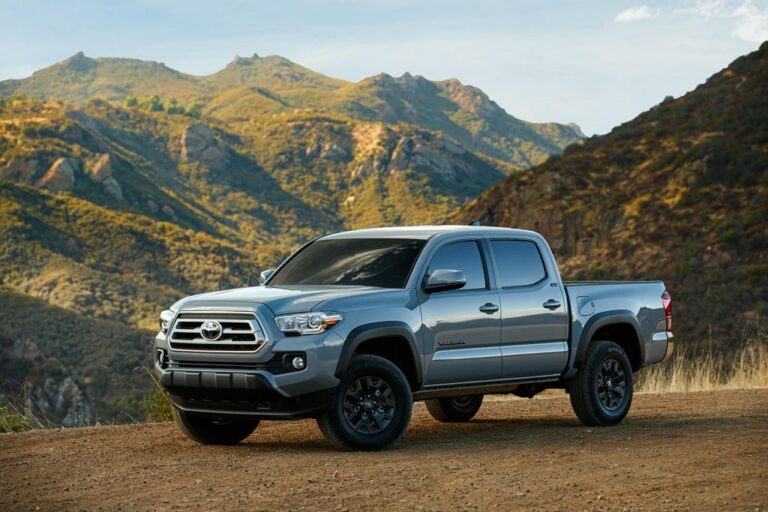 Is It Illegal To Buy A Toyota Hilux In The US JDM Export