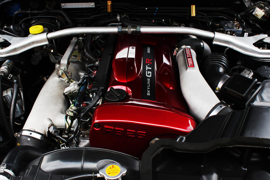 Nissan Skyline GT-R R34 engine